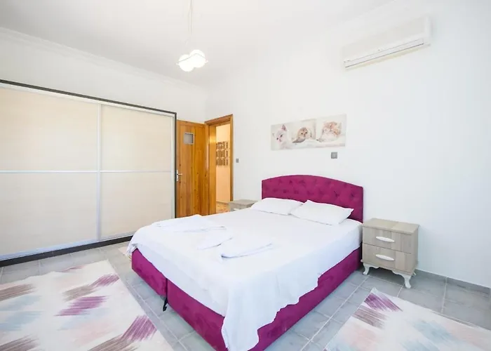 Fethiye-kaya Koey'de 6 Kisilik Devina アパート