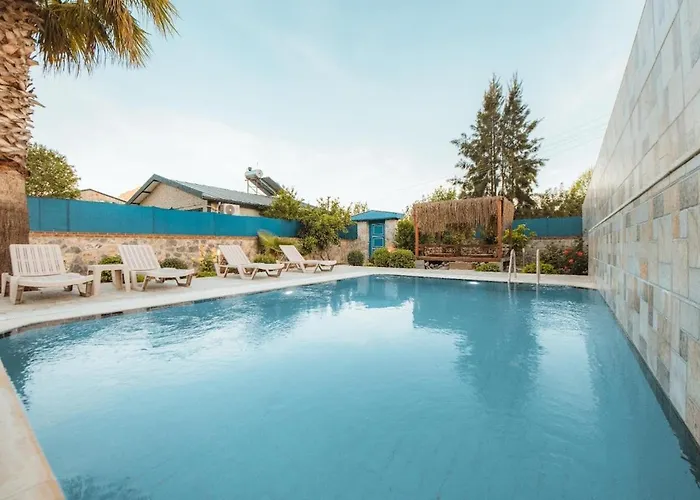 Fethiye-kaya Koey'de 6 Kisilik Devina